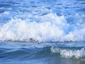 Почему море соленое